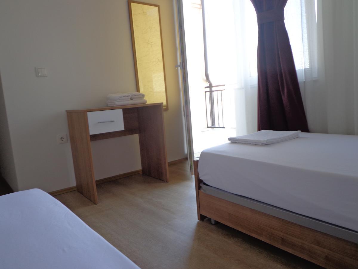 Hotel Rio Prishtinë Luaran gambar
